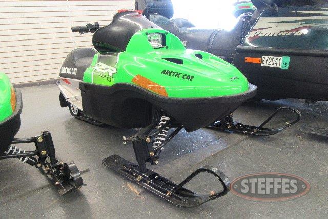 2017 Arctic Cat ZR120_0.jpg